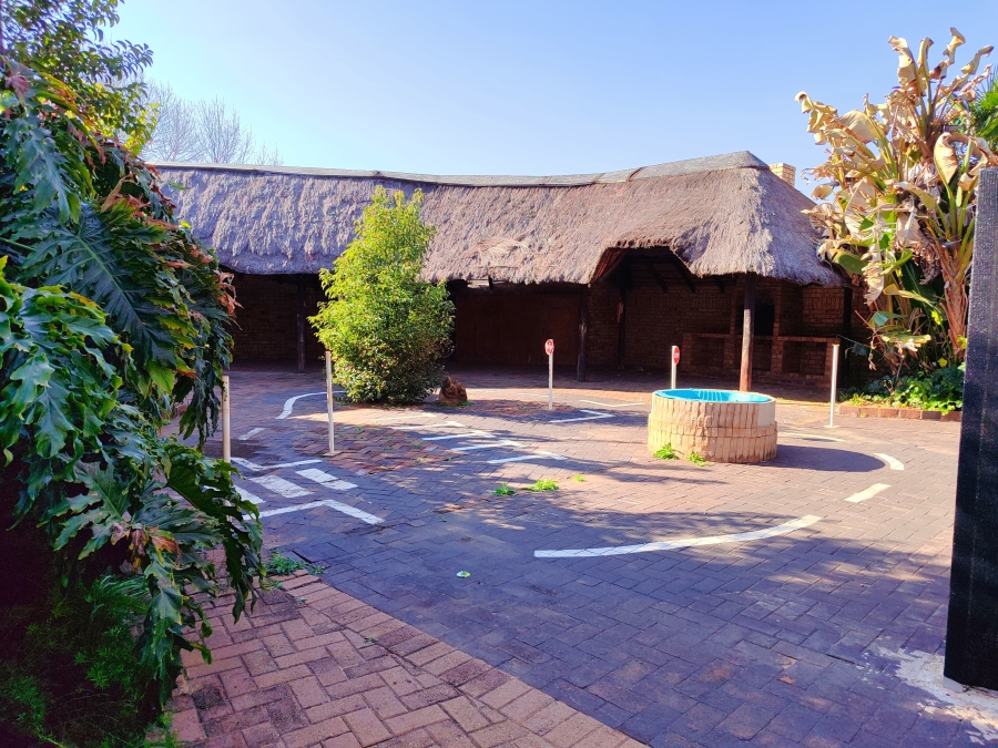 4 Bedroom Property for Sale in Flamwood North West